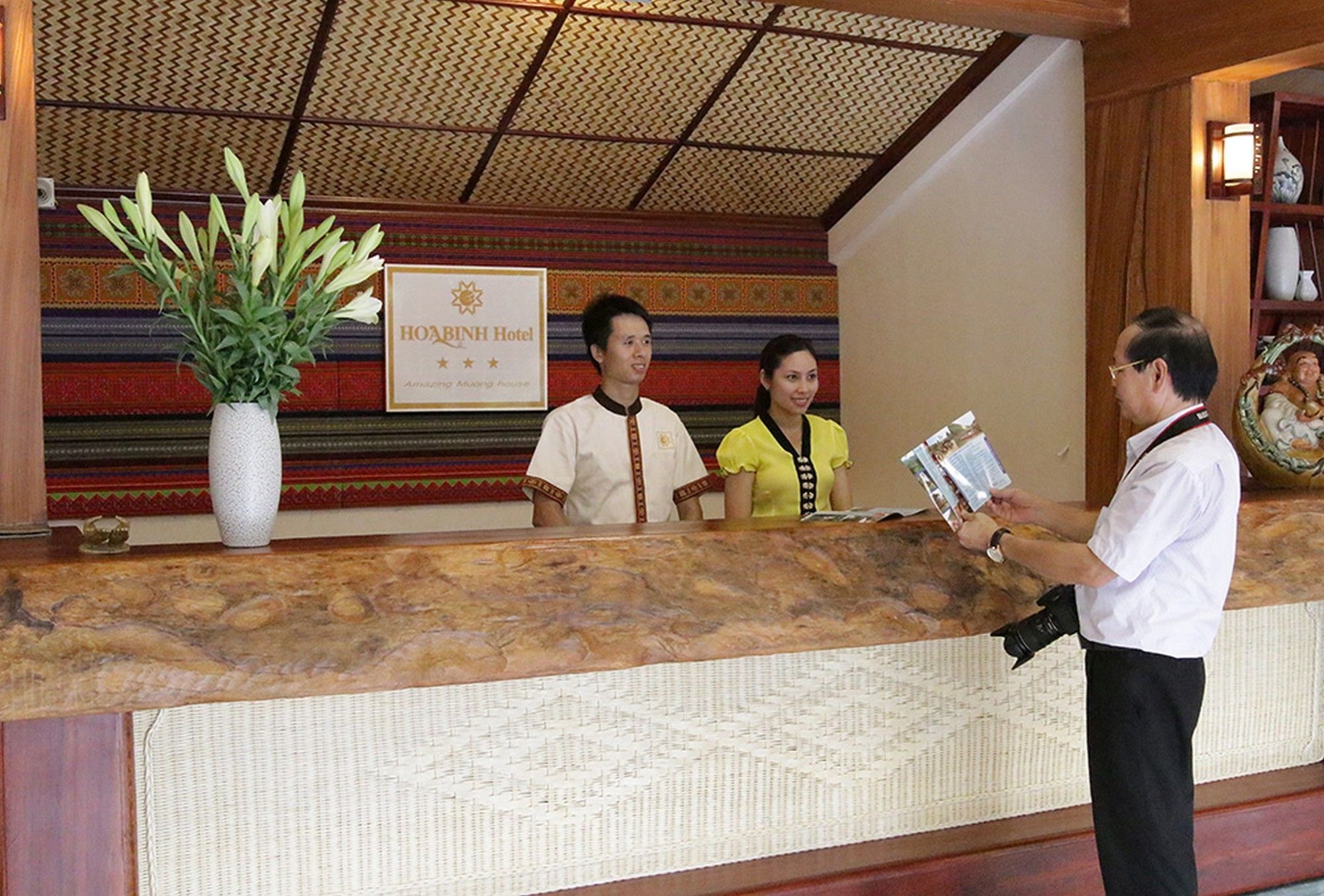 Hoa Binh Hotel Extérieur photo